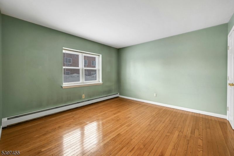 Manor II - Residential