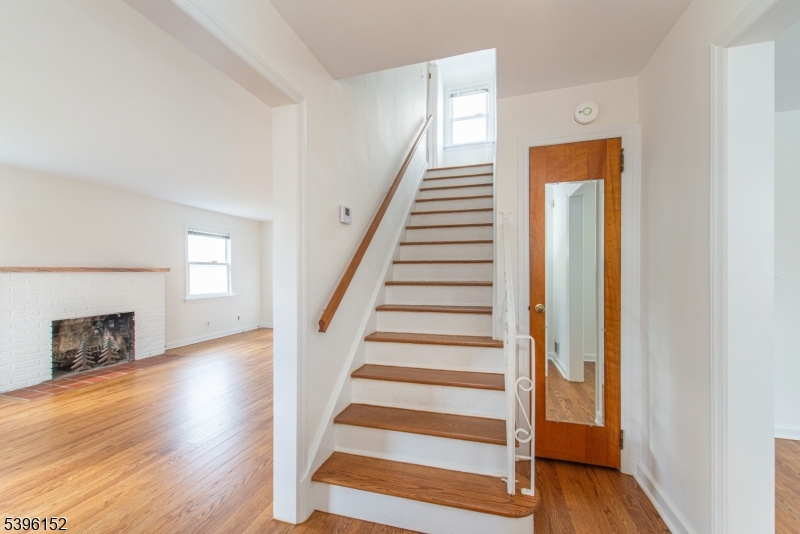 Oak View - Residential Lease