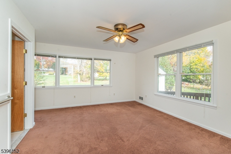 Oak View - Residential Lease