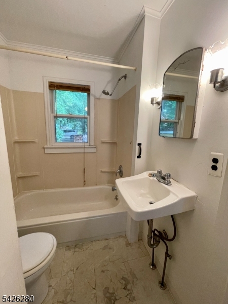 Historic District - Residential Income