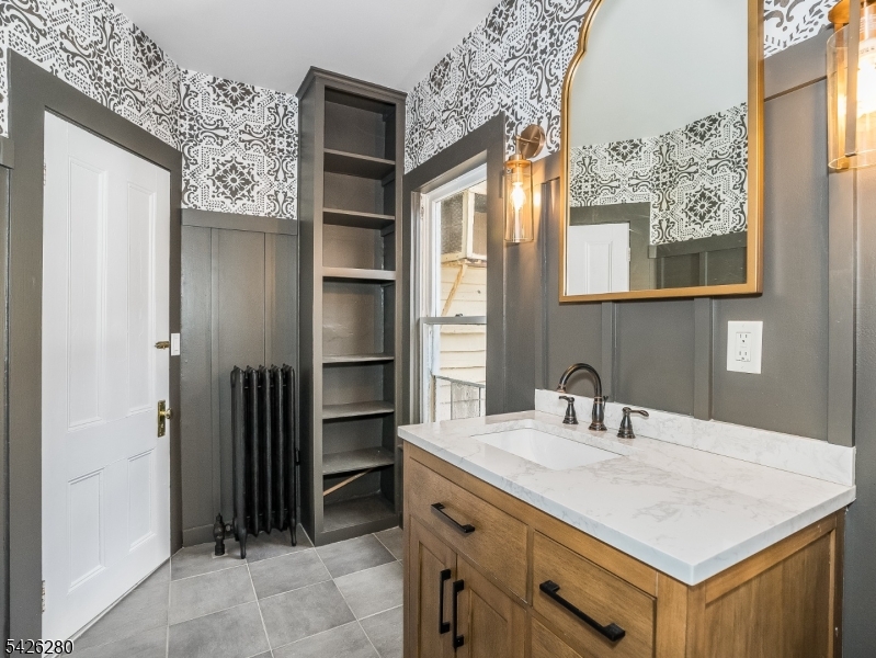 Historic District - Residential Income