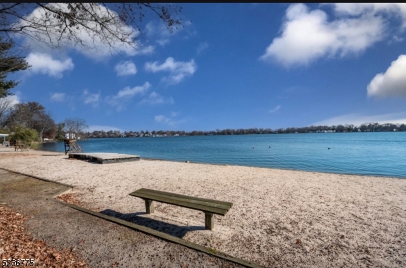 Lake Parsippany - Residential