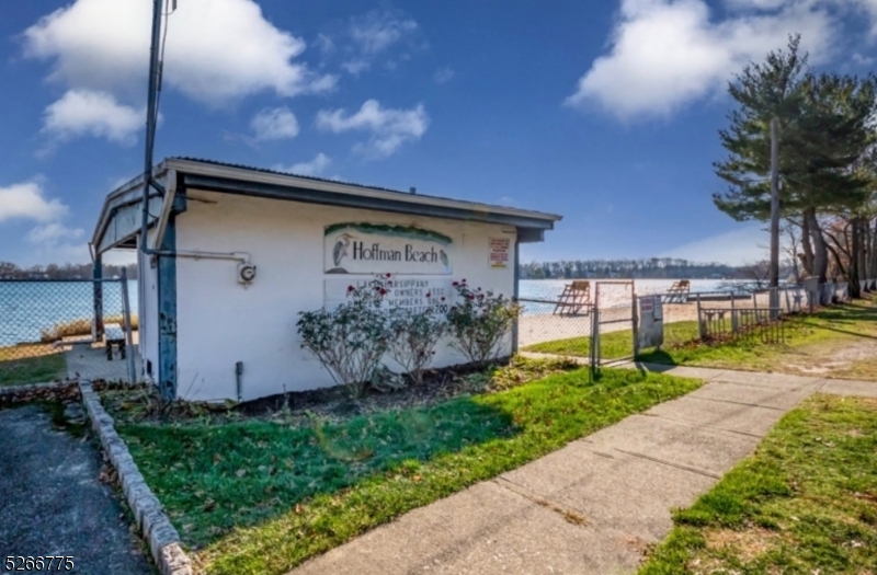 Lake Parsippany - Residential