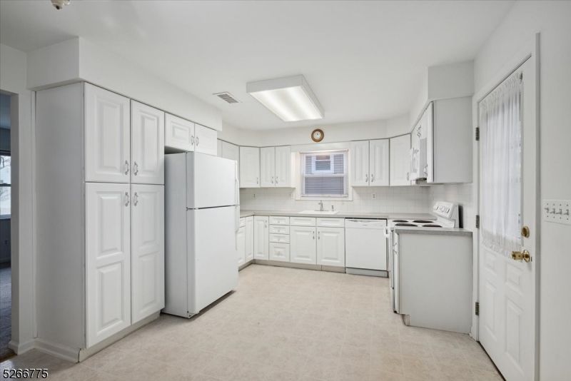 Lake Parsippany - Residential