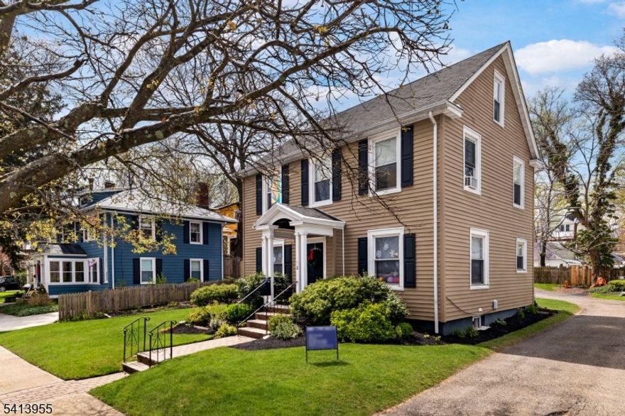 Great rental income near Rutgers!