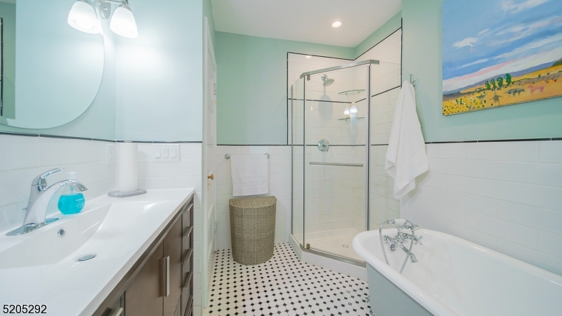 GREGORY - Residential