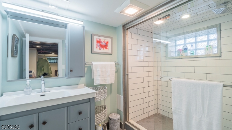 GREGORY - Residential