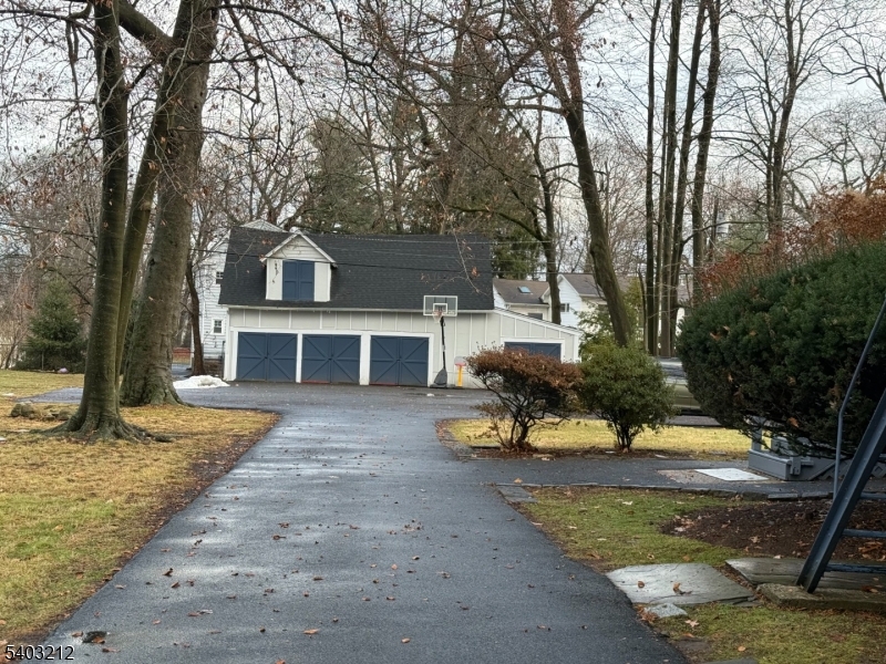 Watchung Plaza - Residential Lease