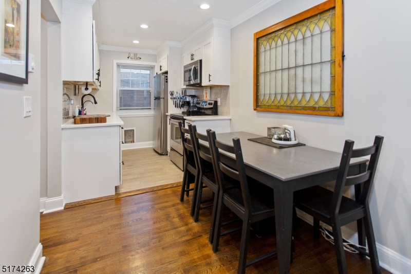 Oak Court - Residential