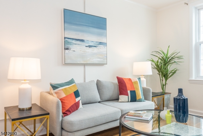 Gateway Manor - Residential