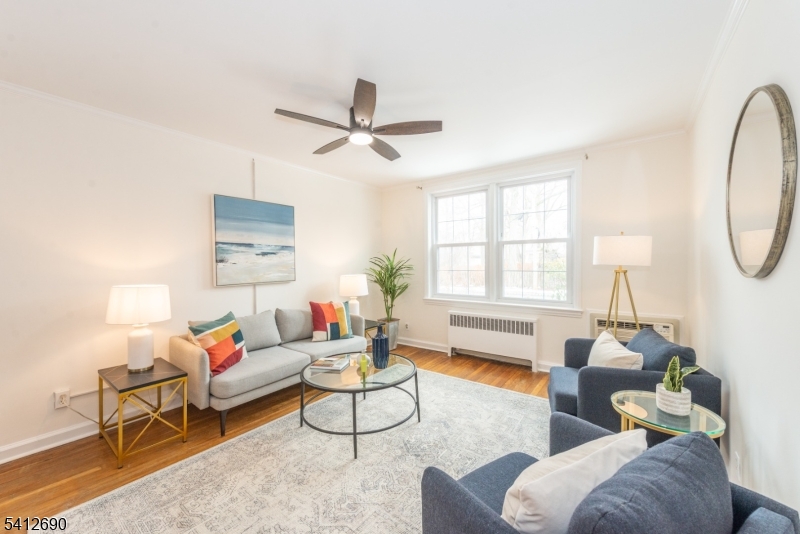 Gateway Manor - Residential