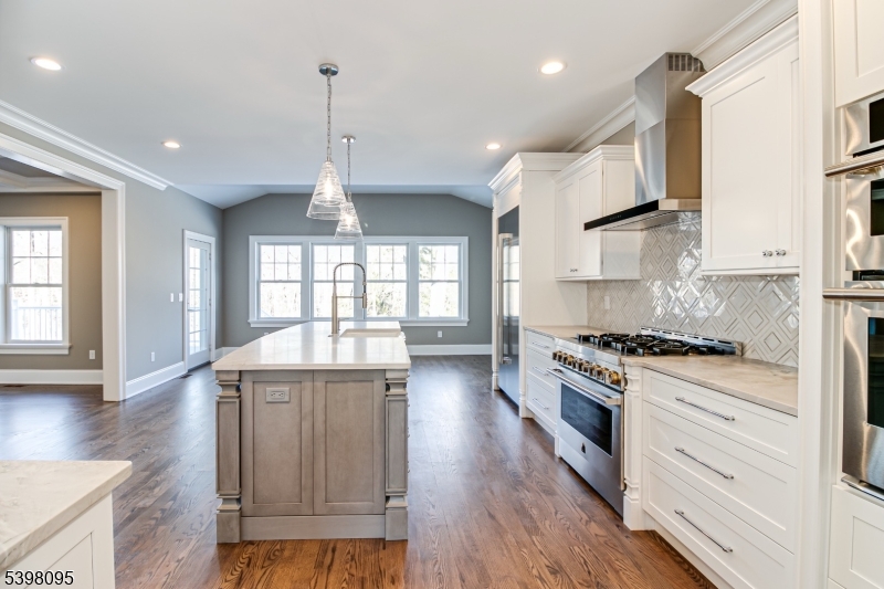 Apogee Pointe Estates - Residential