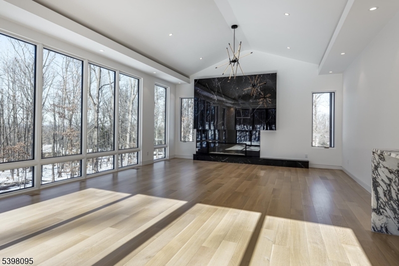 Apogee Pointe Estates - Residential