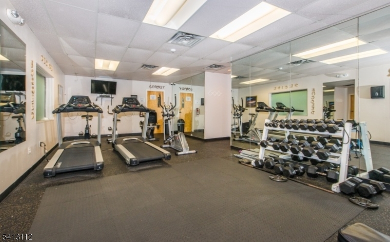 Mountain Club - Residential Lease