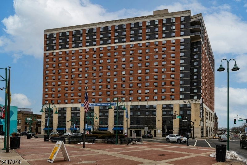 Cleveland - Residential Income