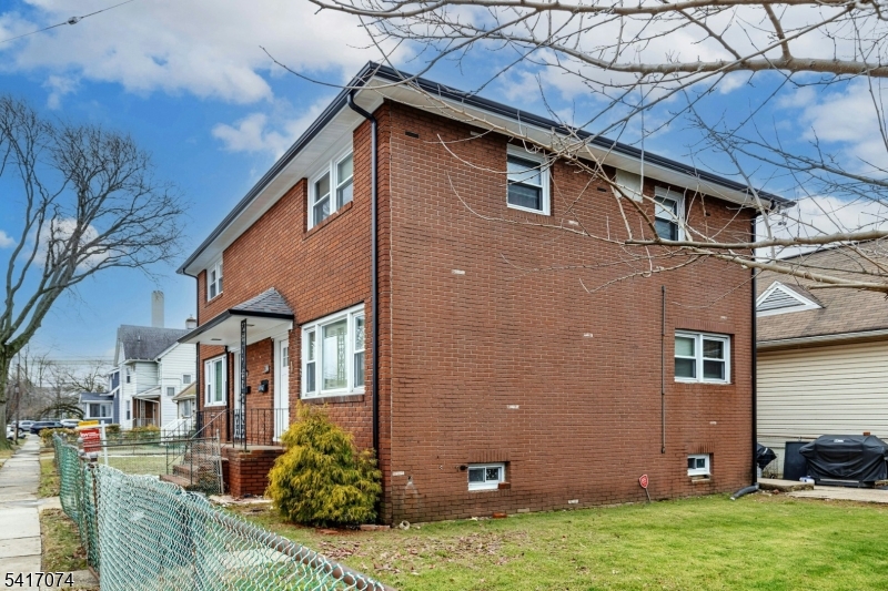 Cleveland - Residential Income