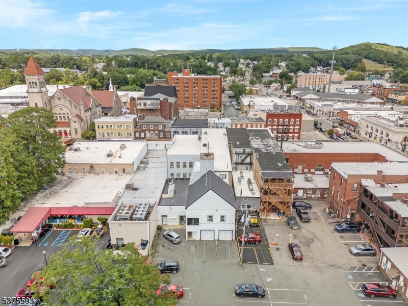 Downtown - Commercial Sale