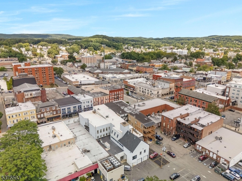 Downtown - Commercial Sale