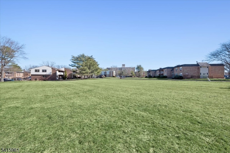 Claremont Hills - Residential Lease