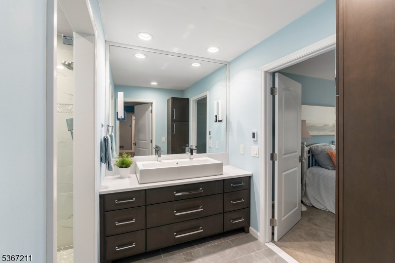 Brookrace - Residential