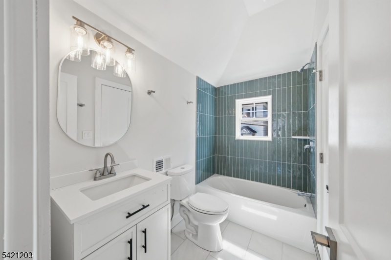 Clinton Place - Residential