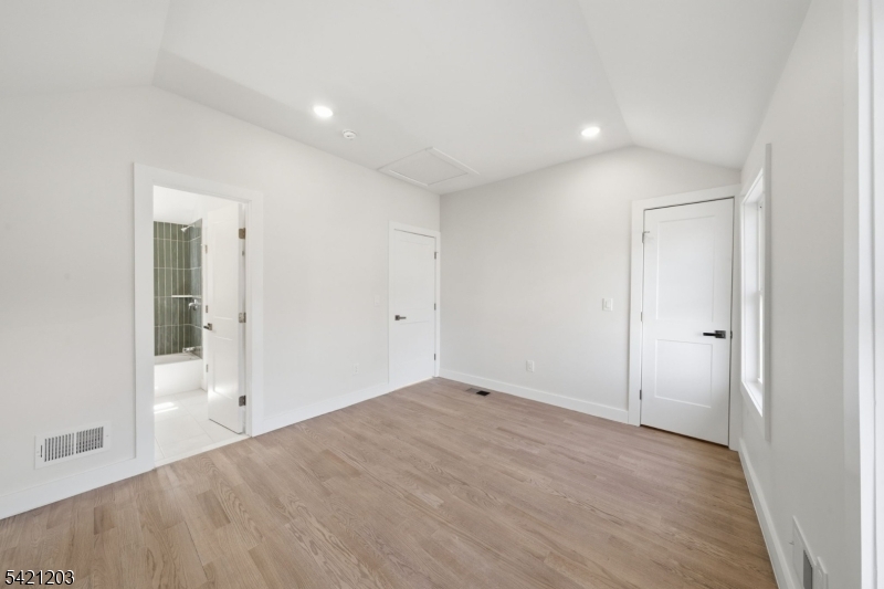 Clinton Place - Residential