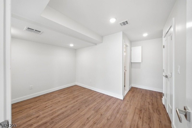 Clinton Place - Residential