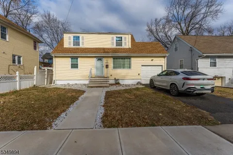 MLS: 3955892