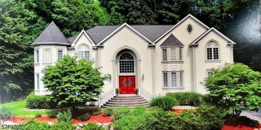 Majestic views surround this elegant manor in Franklin Lakes' premier location. This luxurious spacious dream home sits on a private 2.8 acers at the end of a Cul-De-Sac. Home features 6 bedrooms and 6 baths, 3 car garage.  Enjoy the tranquil lifestyle w/ approx. 5800 sq ft living space, plus additional 1500 square feet finished lower level, plus outdoor entertaining space with sauna. Including 1st FLR: 2-story Entry foyer, Great RM W/ FPL, 1st floor Guest suite, PR, FDR, FLR, Wet bar, huge Gourmet Kitchen with plenty of storage space overlooking open sunroom, 2nd FLR: Primary BR Suite w/ large bath, soaking tub, shower stall & separate. WC, huge WIC, fireplace, plus add'l BR suite W/ Full bath and 3 more LRGE bedrooms, FBTH, complete laundry Room.
