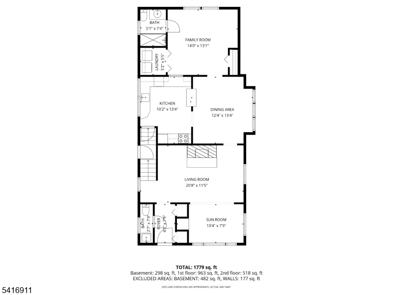 Main image without alt text