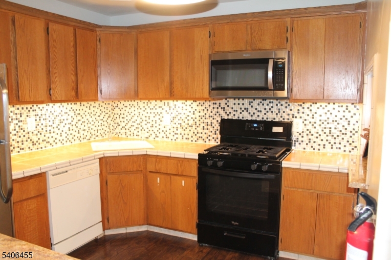 Society Hill I - Residential Lease