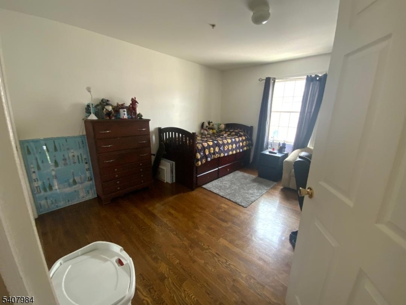 IRONBOUND - Residential Income