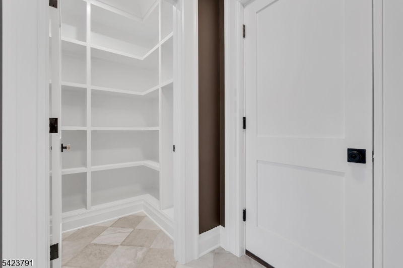 Upper Washington - Residential