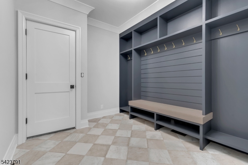 Upper Washington - Residential