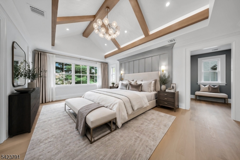 Upper Washington - Residential