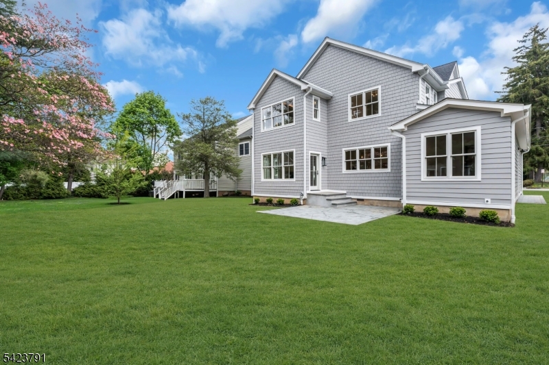 Upper Washington - Residential