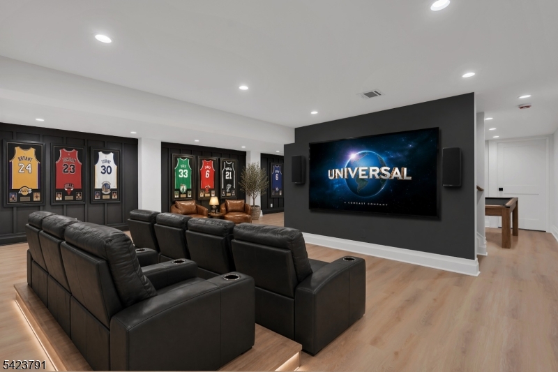 Upper Washington - Residential