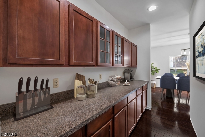 THE PEAKS - Residential