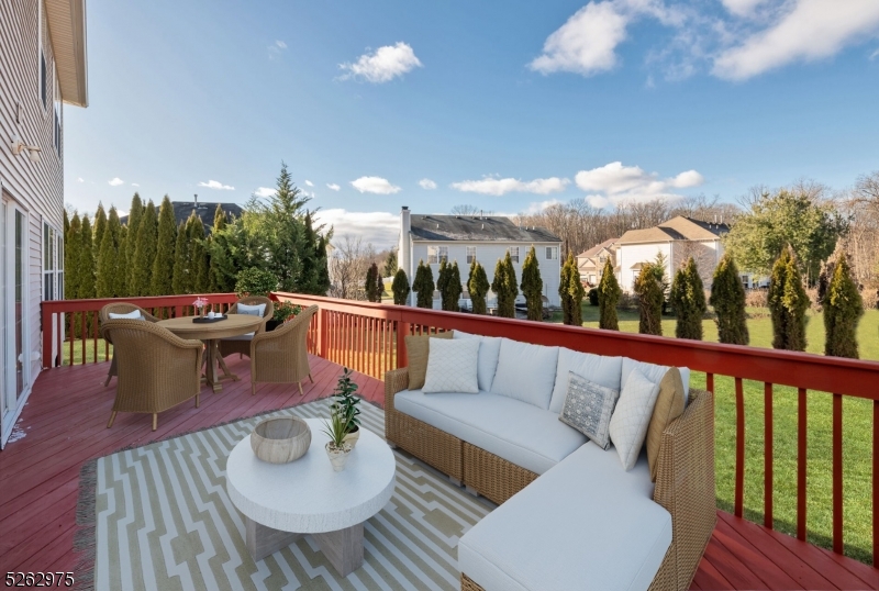 THE PEAKS - Residential