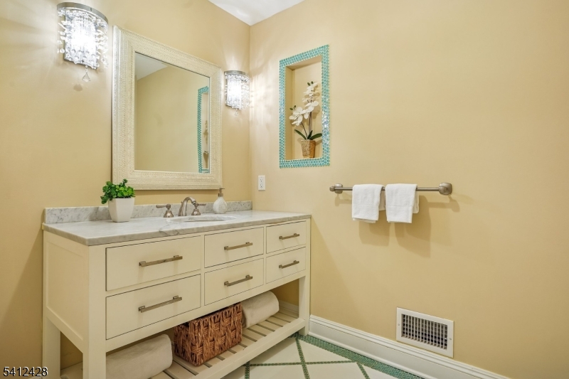 DEERFIELD SECTION - Residential