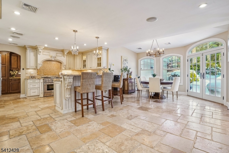 DEERFIELD SECTION - Residential