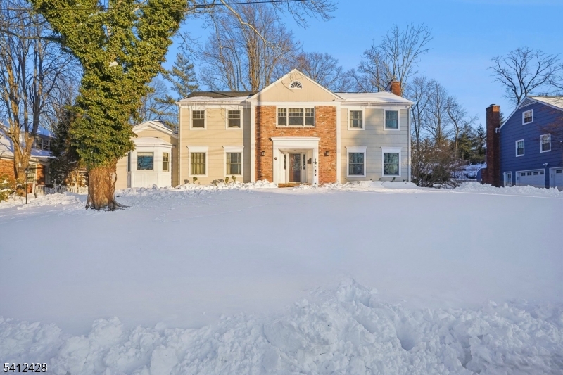 DEERFIELD SECTION - Residential