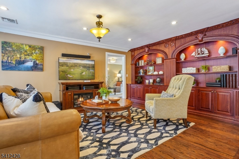 DEERFIELD SECTION - Residential