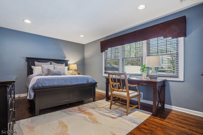 DEERFIELD SECTION - Residential