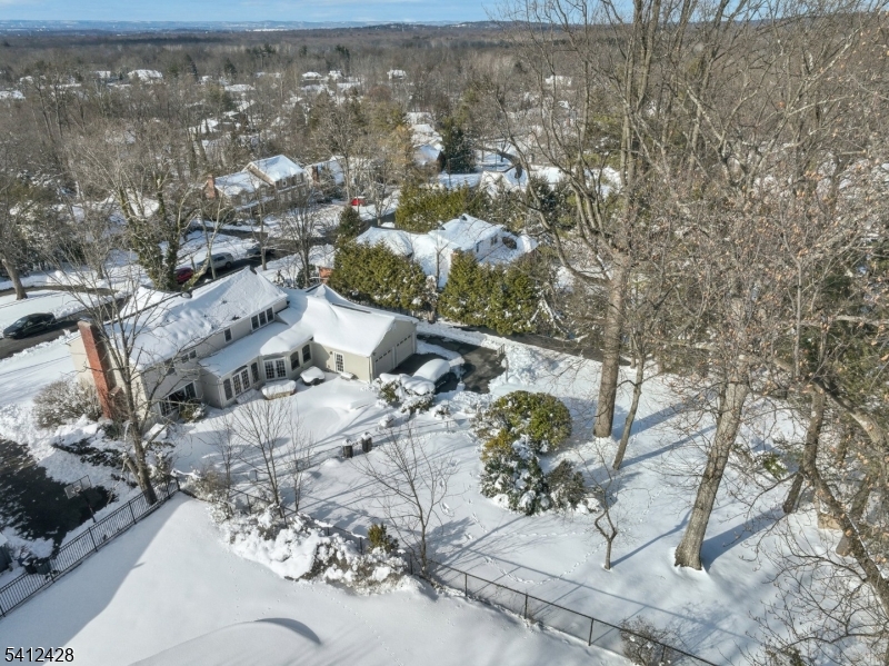 DEERFIELD SECTION - Residential