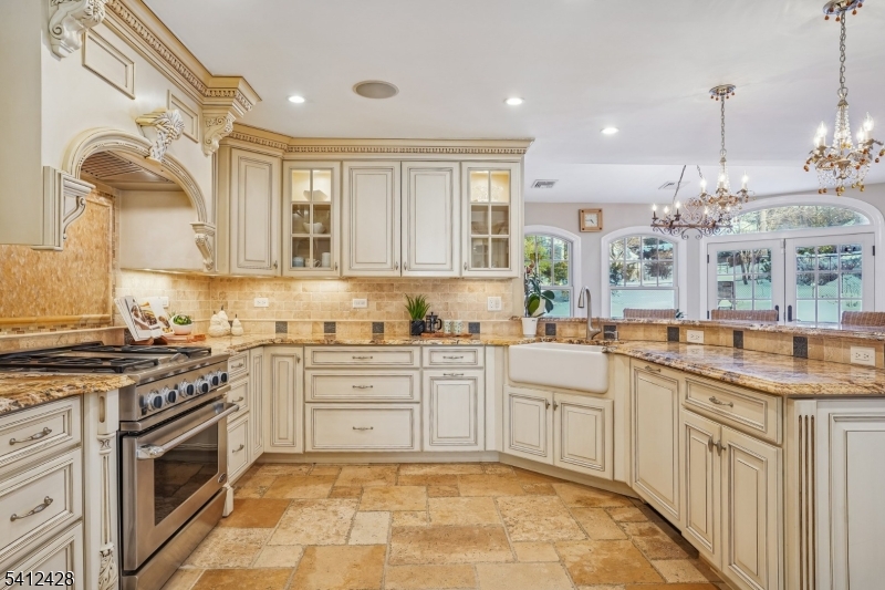 DEERFIELD SECTION - Residential