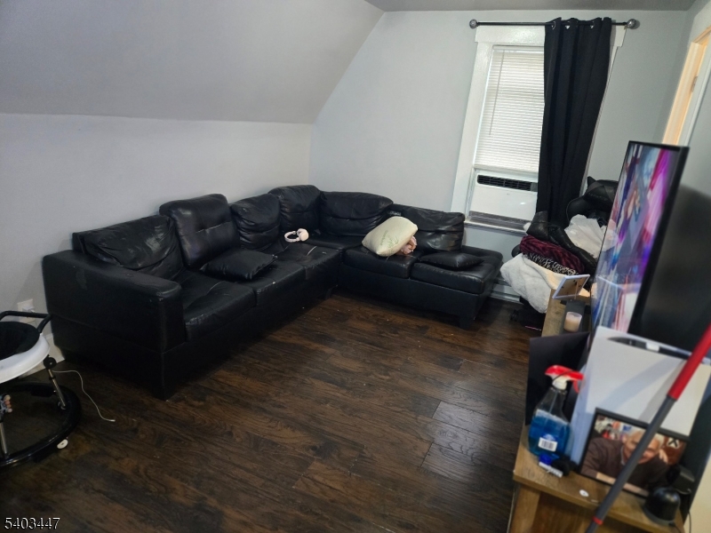 North Newark - Residential Income