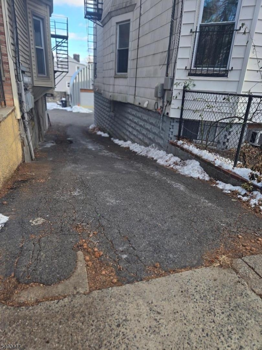 North Newark - Residential Income