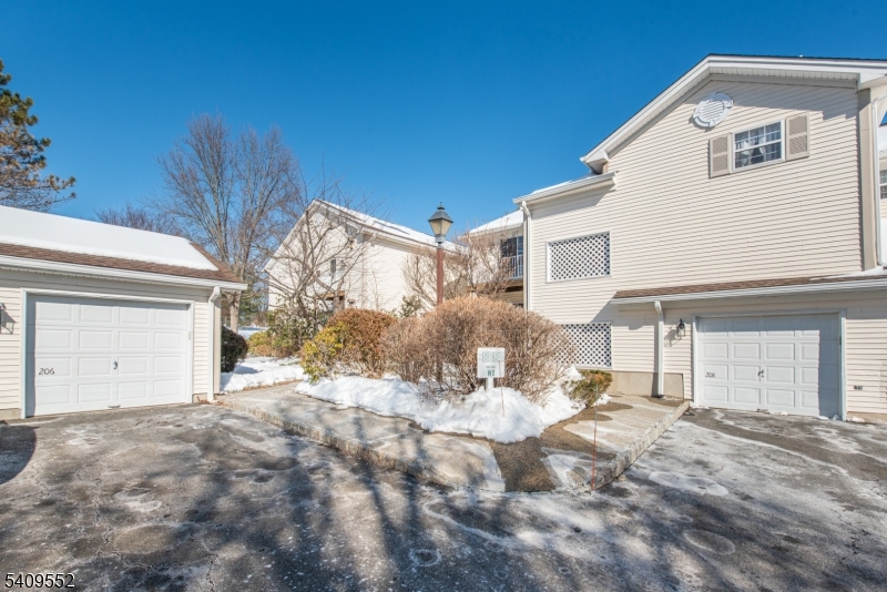 Spring Ridge - Residential