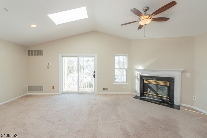 Spring Ridge - Residential